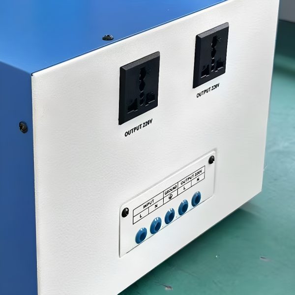 220V single-phase fully automatic voltage regulator AC micro household voltage regulator Industrial computer air conditioning voltage regulator power supply